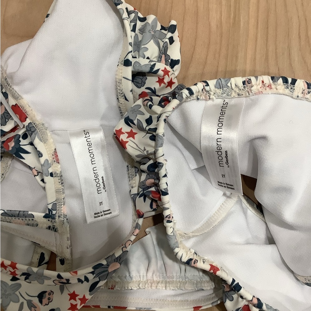 Floral Ruffle Bikini Set - Picture 3 of 3